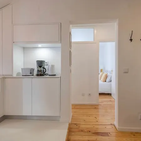 Апартаменты Alfama Historical Stylish 1 Br Лиссабон
