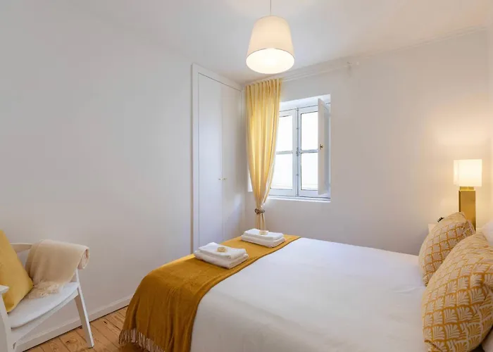 Alfama Historical Stylish 1 Br 아파트 *
