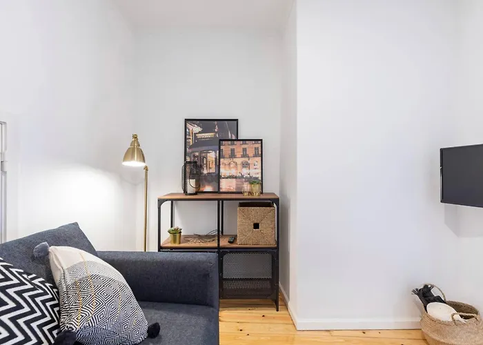 Alfama Historical Stylish 1 Br