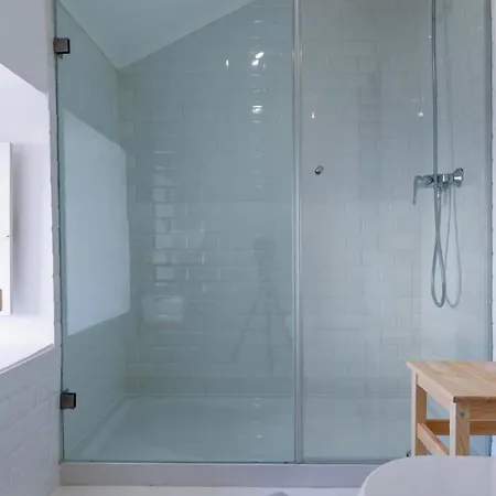 Alfama Historical Stylish 1 Br * ליסבון